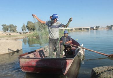 أهمية الثروة السمكية والتحديات التي تواجه صيادي السمك