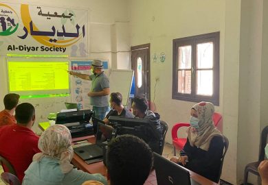 جمعية الديار تطلق مبادرة تعاونية تهدف إلى تحسين المهارات اللغوية والحاسوبية لشباب الرقة